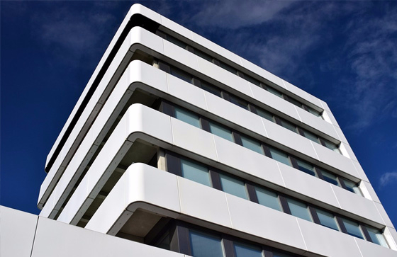 大家好，给大家介绍一下，这是我的公司——能邦